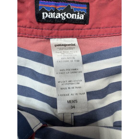Patagonia Men's Wavefarer 19" Boardshorts - Waist 34” 10.5 Inseam - Picture 2 of 4